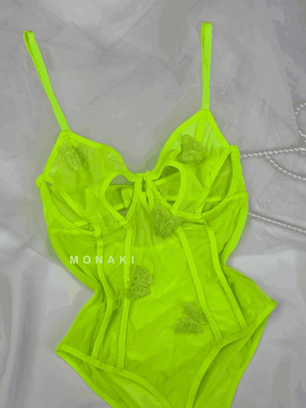بادی حریر فنردار (‌ پروانه ای برجسته )