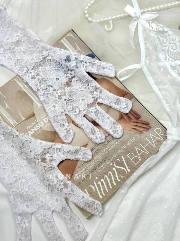 کاستوم عروس